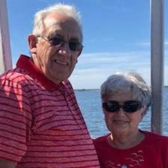 Meet your Posher, Marlene - Picture 1 of 1